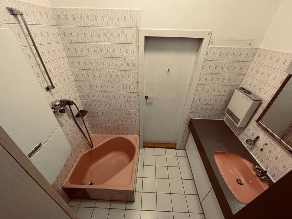 Jupiter Apartment Виена Екстериор снимка